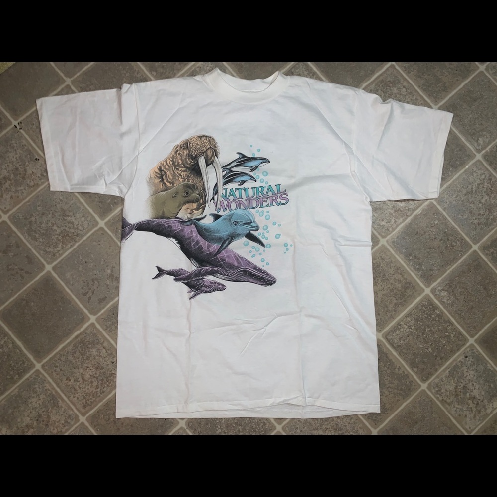 Natural wonders single stitch vintage t-shirt